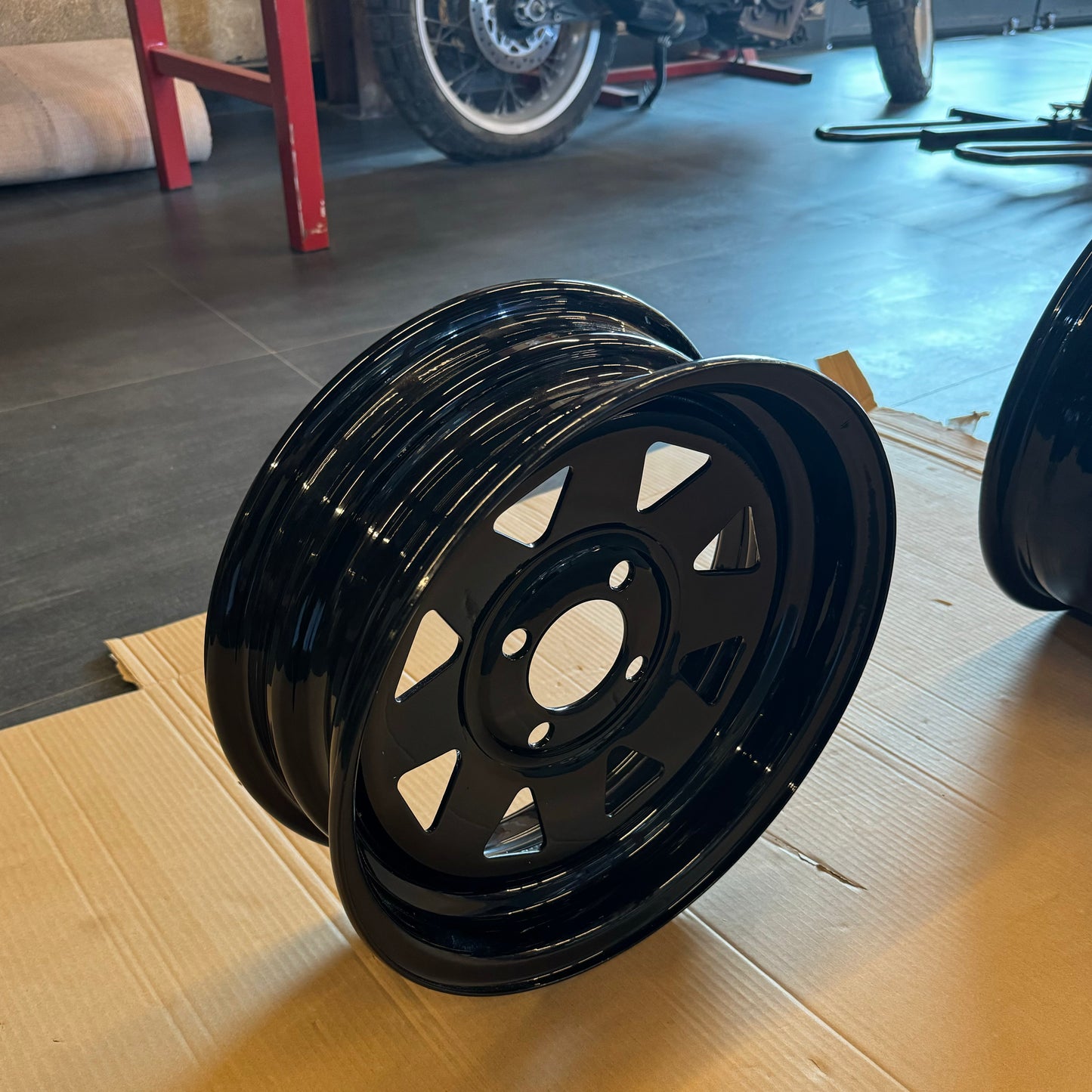 Rim 13 Inch, Black