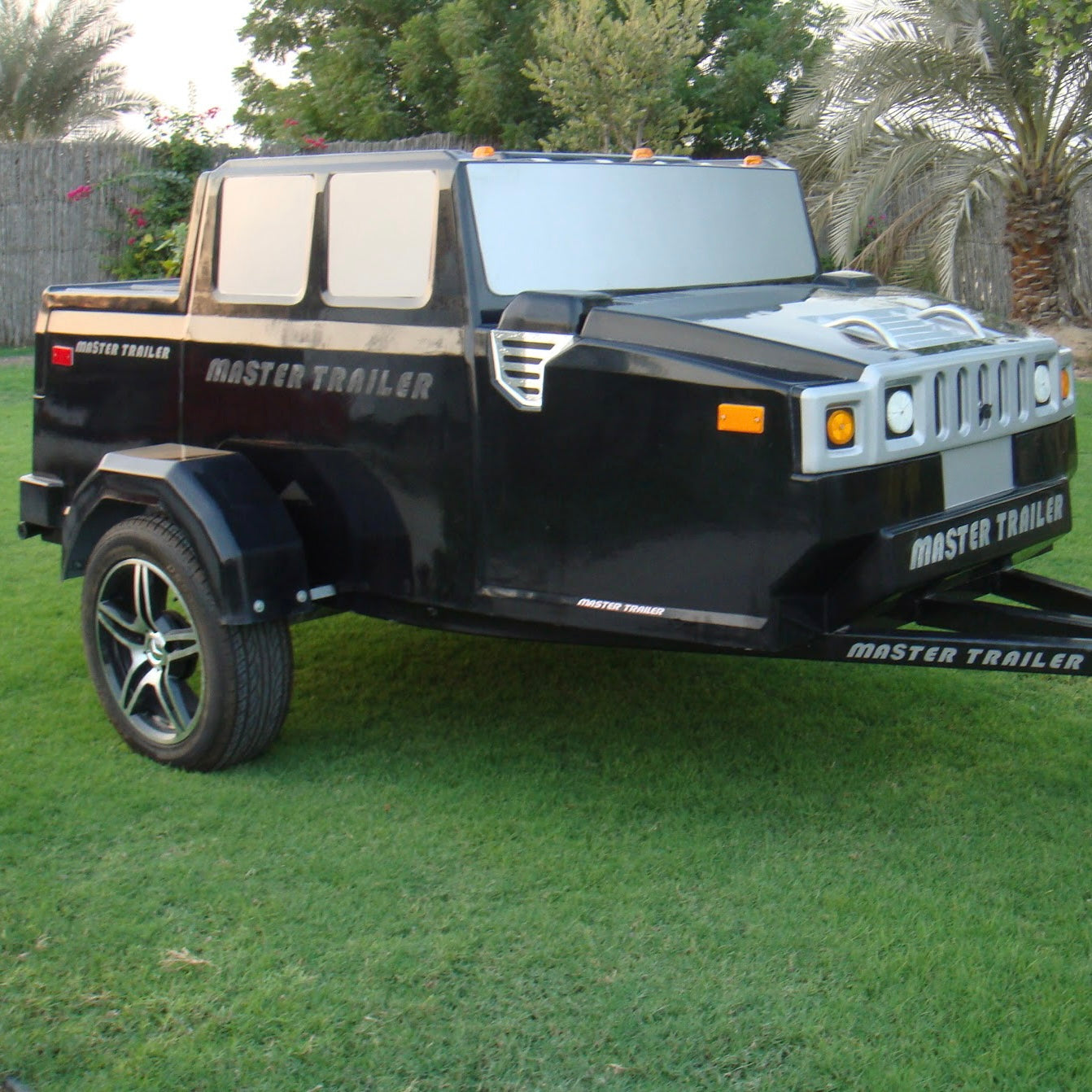 Hummer Luggage Trailer - MASTER TRAILER