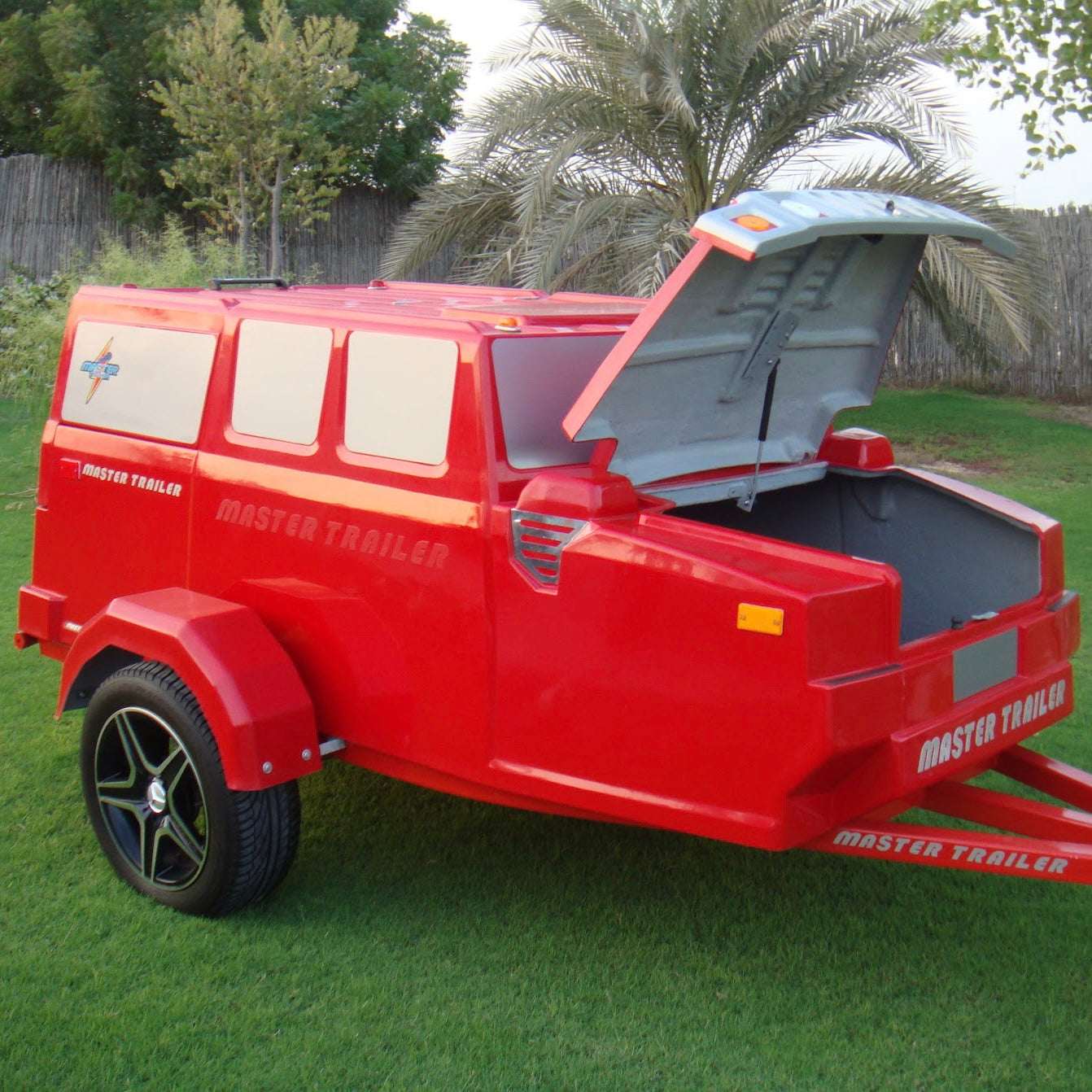 Hummer Luggage Trailer - MASTER TRAILER